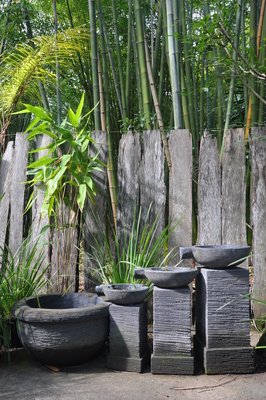 Three bowls on pedestals water feature